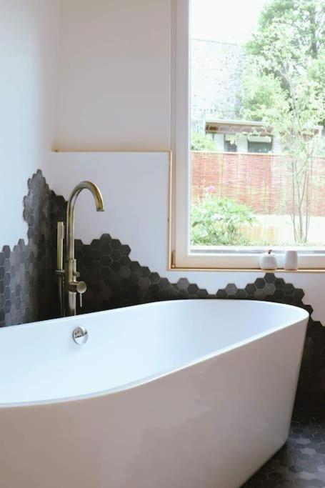 Superbe Appartement Avec Cheminee Verviers Esterno foto